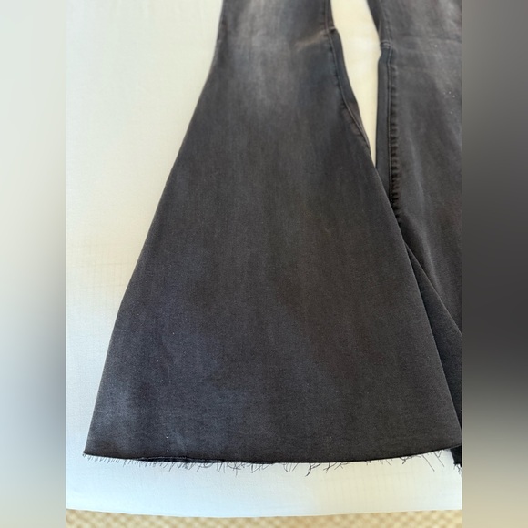Free People Flare Bottom Jeans, NWOT - Picture 4 of 7